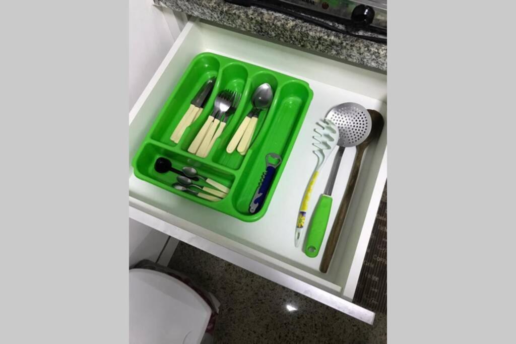 Apartament 13 Flat Beira Mar Com Energia, Vaga, 3 Camas, Wi-Fi E Ar Fortaleza  Zewnętrze zdjęcie