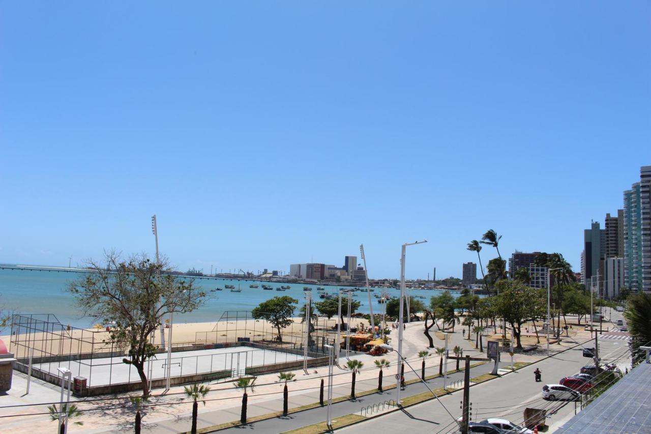 Apartament 13 Flat Beira Mar Com Energia, Vaga, 3 Camas, Wi-Fi E Ar Fortaleza  Zewnętrze zdjęcie